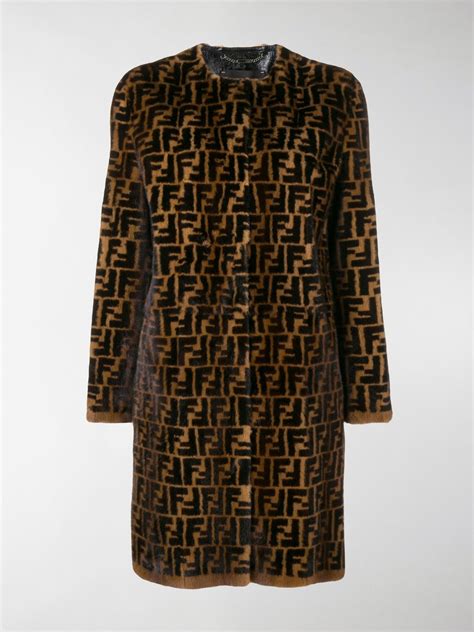 pellicceria fendi